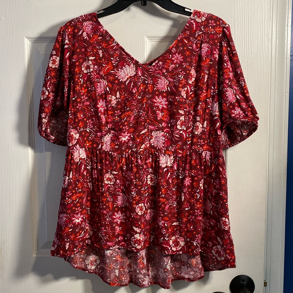 Lane Bryant Floral Burgundy V-Neck Babydoll Tunic Top 3/4 Sleeve Empire Waist